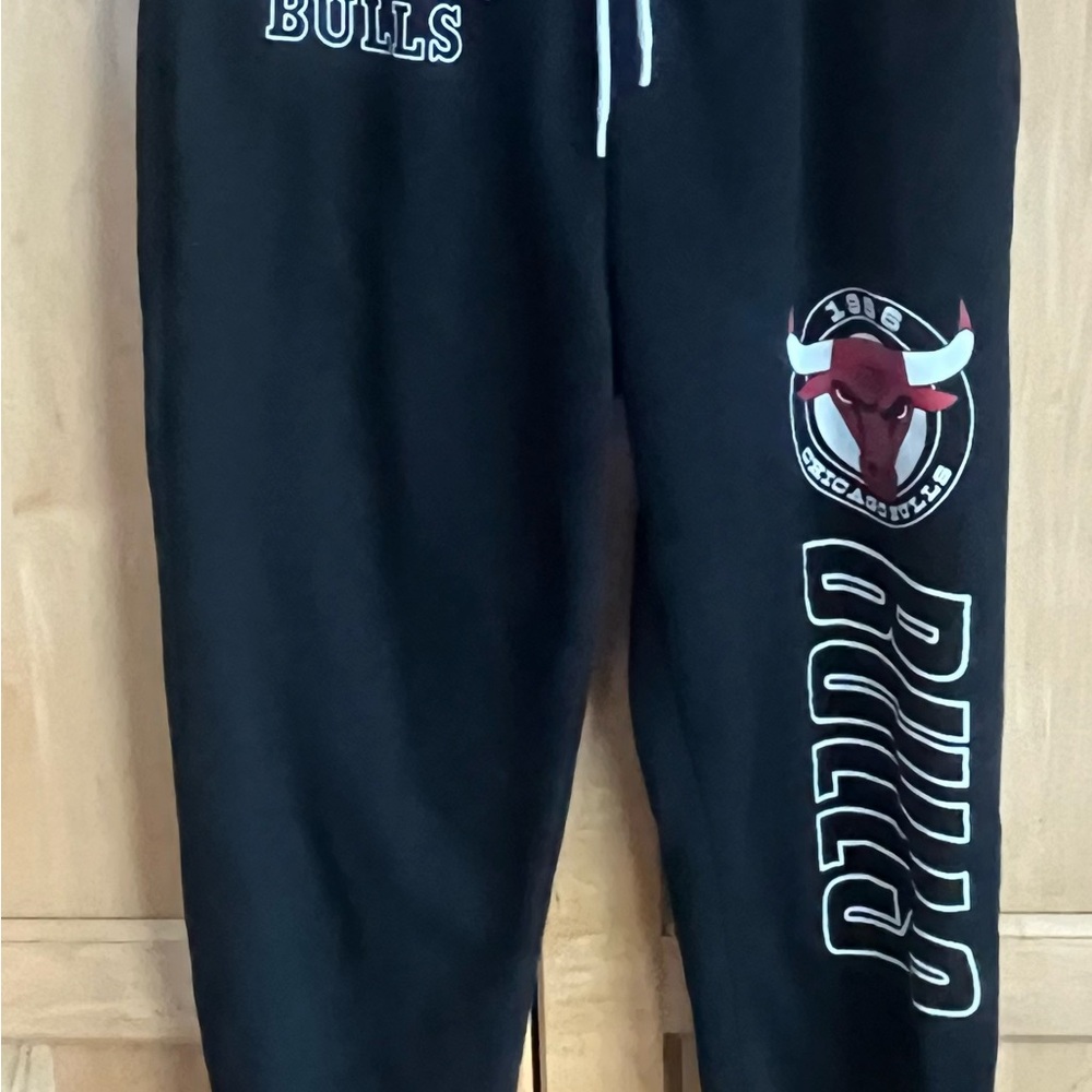 NBA Bulls Black Joggers